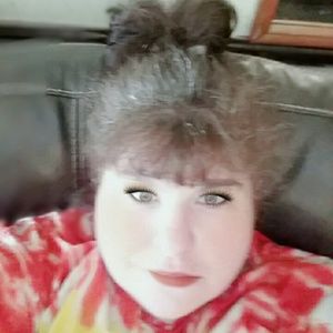 Meet your Posher, Teresa